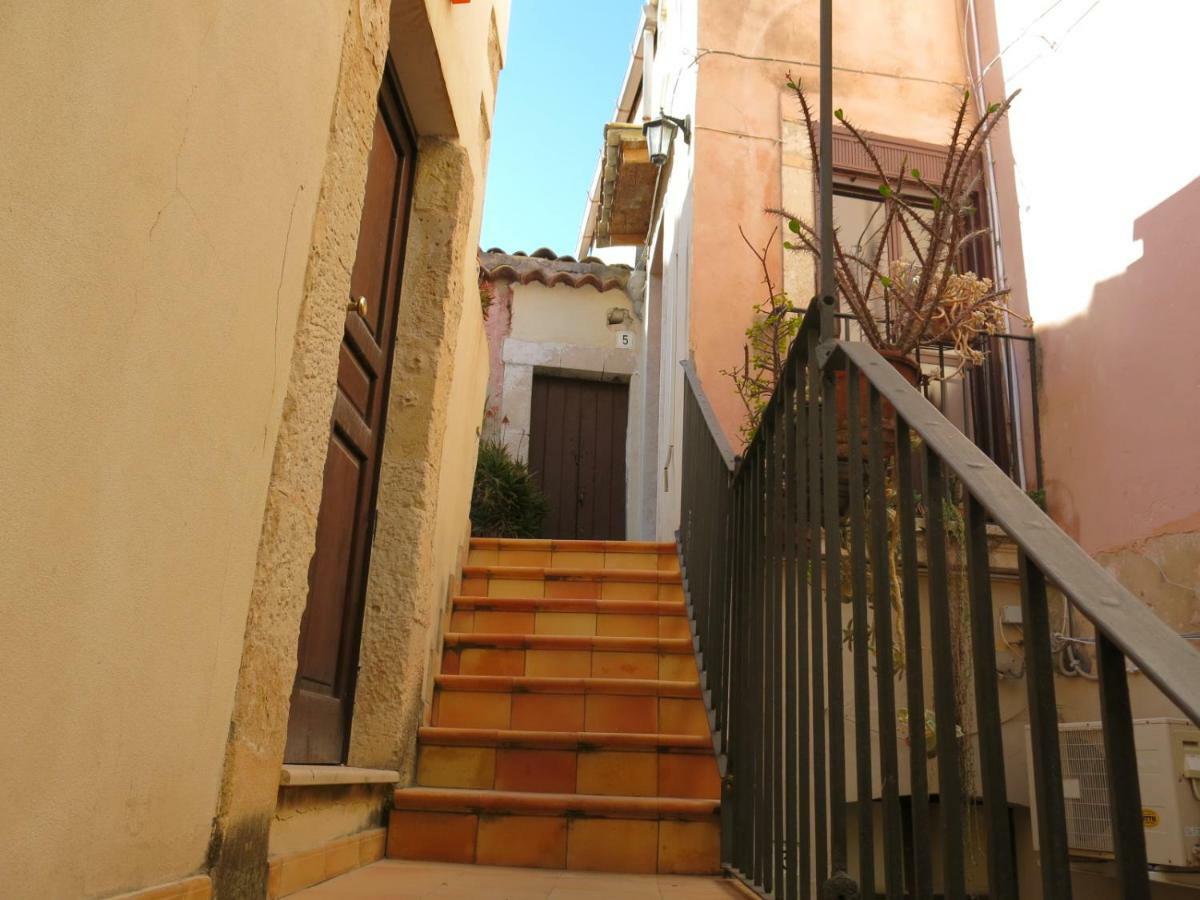 سيراكوزا B&B Spiraglio المظهر الخارجي الصورة